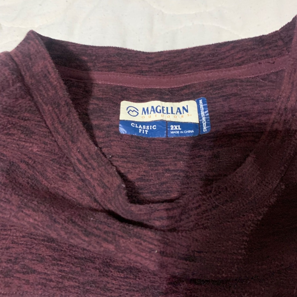 LONG SLEEVED PULL OVER - Picture 2 of 4